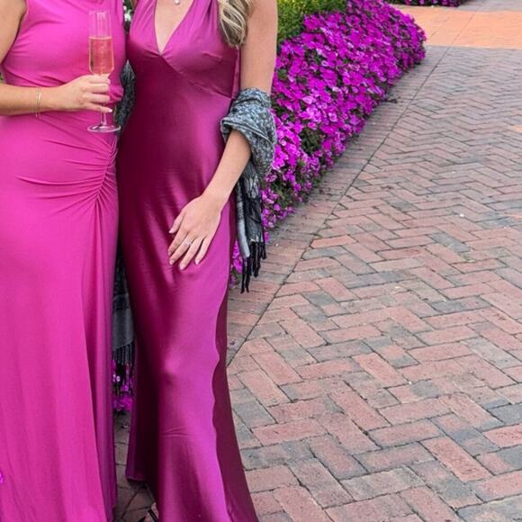 Reformation Daniela Silk Deep V Neck Halter Maxi Dress Gown Hibiscus Tea - Picture 6 of 15